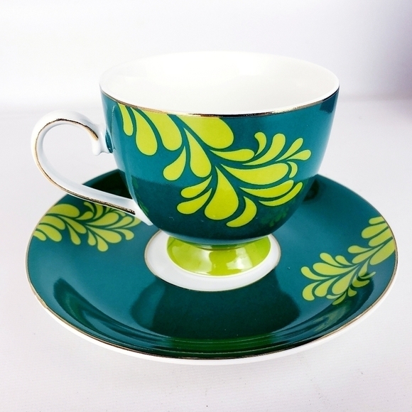 STEEPED Tea Mod Teapot w/ Teacup & Saucer Set - Picture 3 of 9